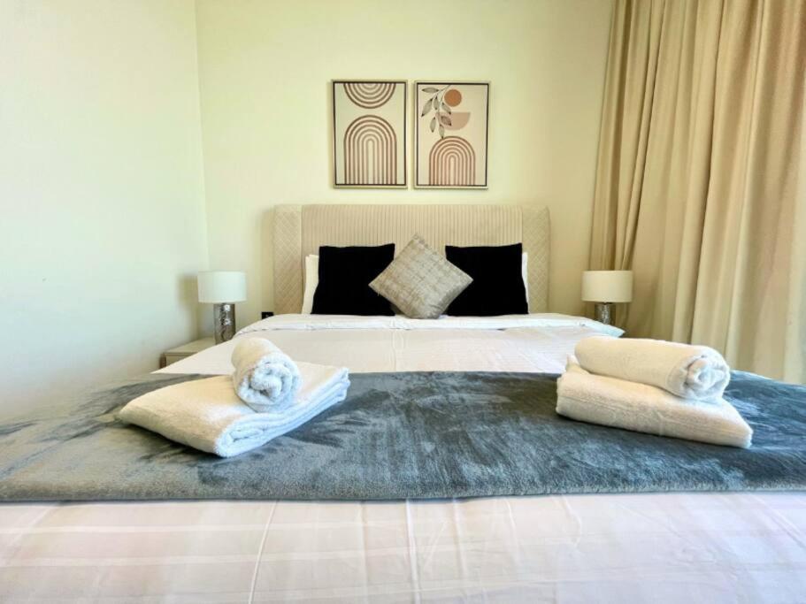 Premium Furnished 1br Binghatti Corner In Jvc Apartment