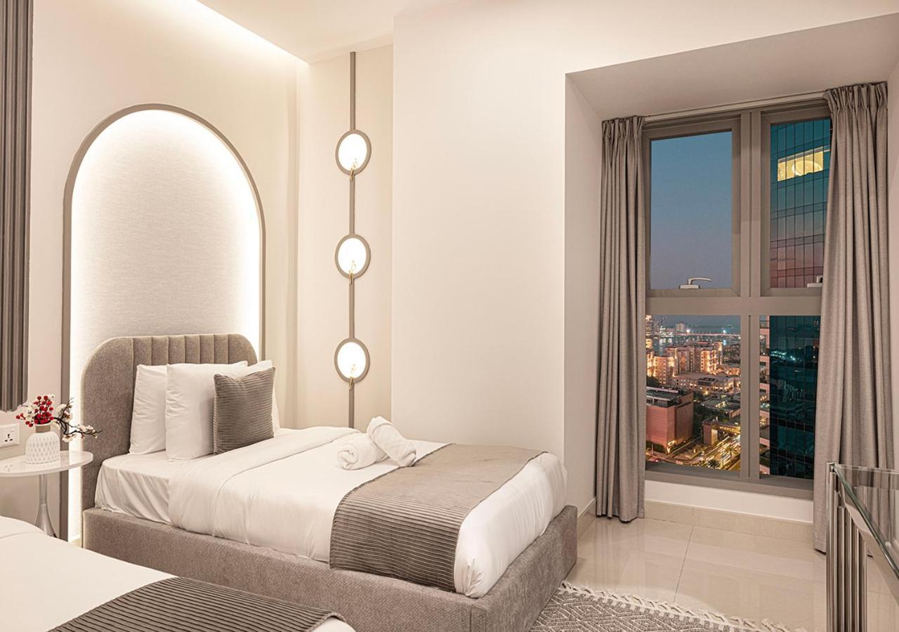 Apartment Luxury 4 Bhk Sea, Ain & Palm View In Marina!