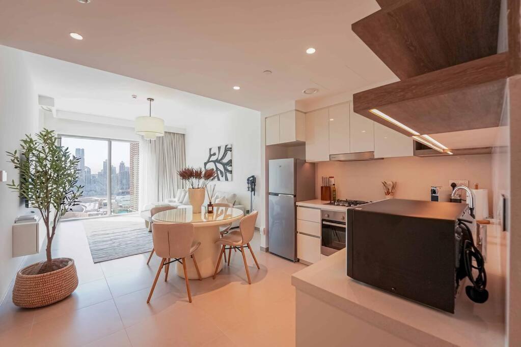 Living With Burj Khalifa Views