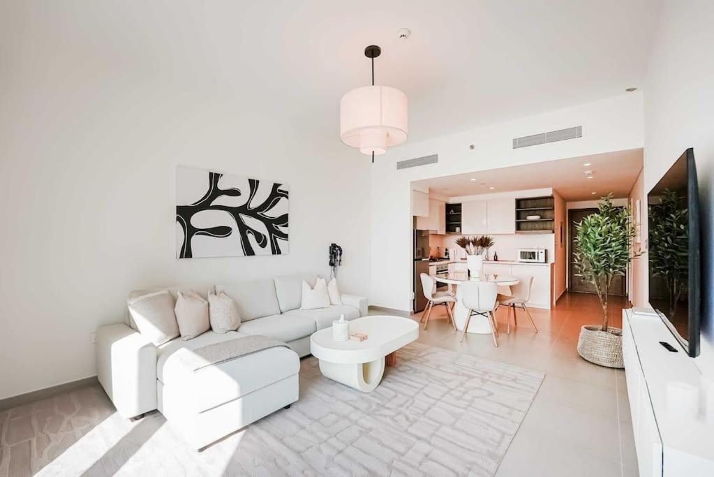 Living With Burj Khalifa Views