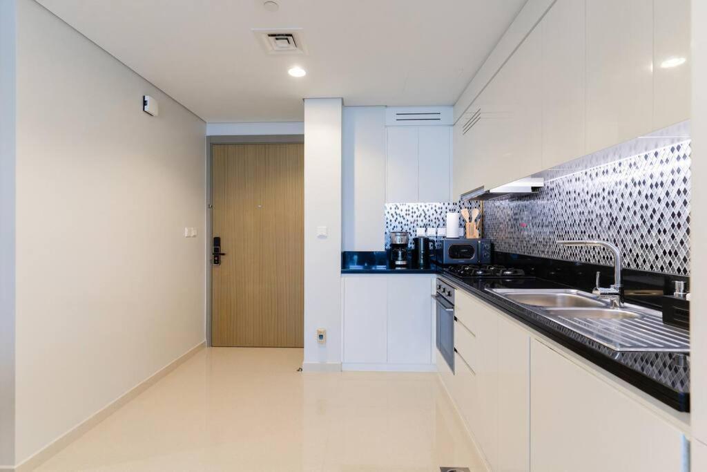 1br In Business Bay, Aykon