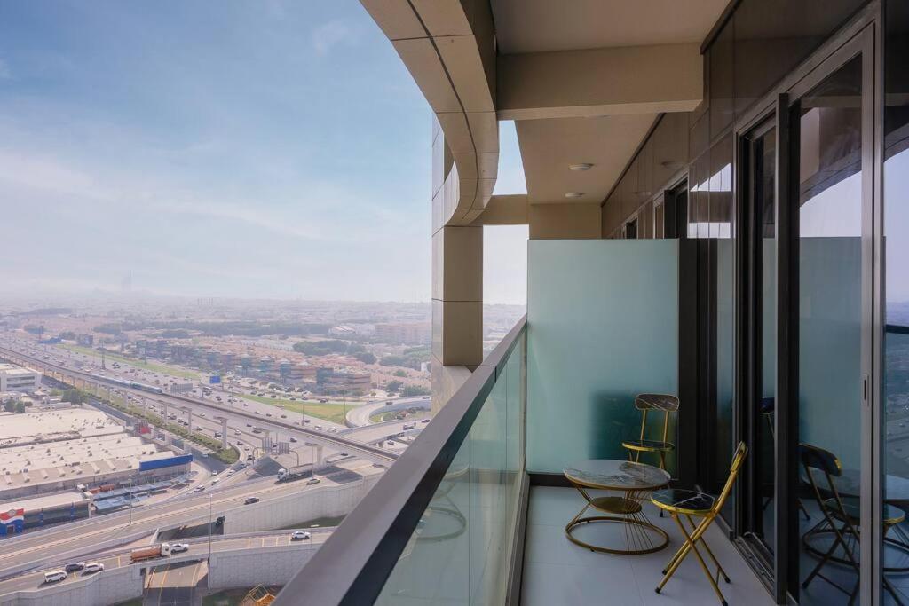 Apartment 1br In Business Bay, Aykon *