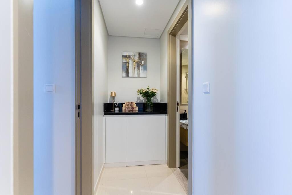 1br In Business Bay, Aykon * Dubai
