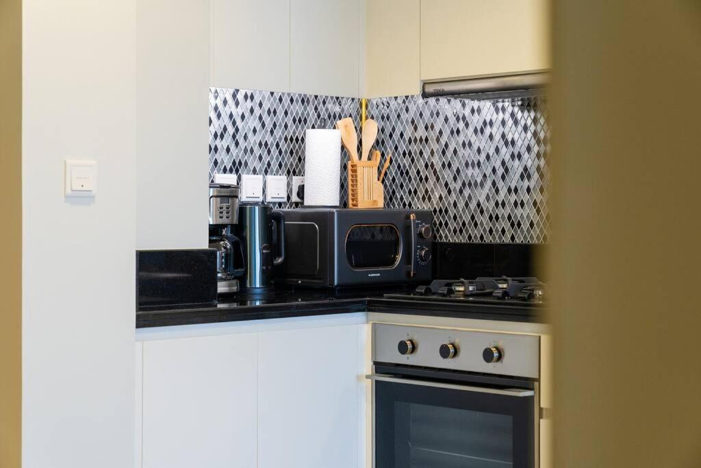 1br In Business Bay, Aykon Apartment Dubai