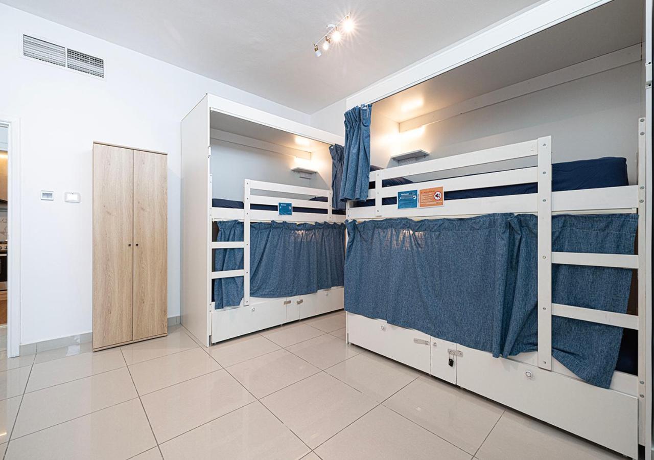 Next'house - Skyview Host Hostel *