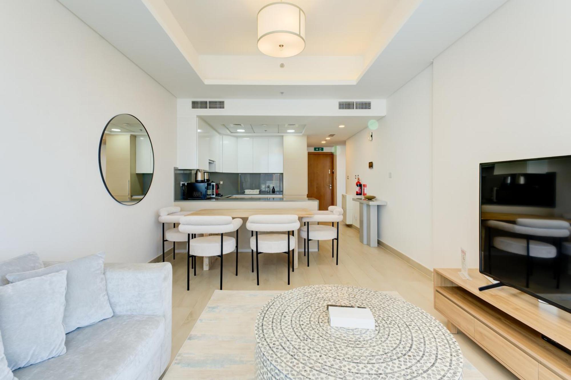 Stylish Palm Jumeriah 1-bed With Private * Dubai