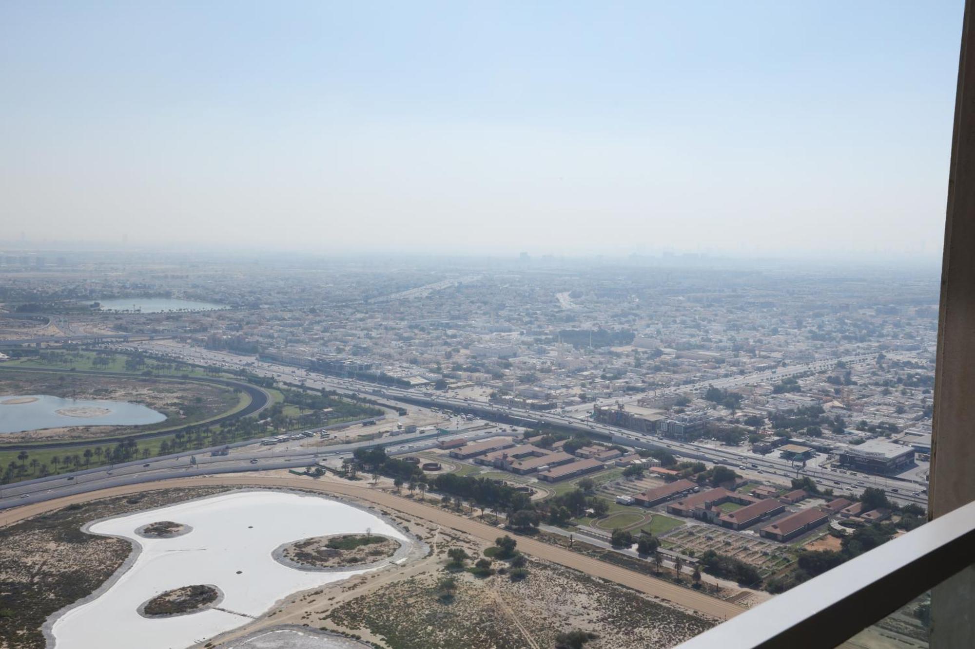 Brown Stone - Canal & Burj Khalifa Five Star Apartment