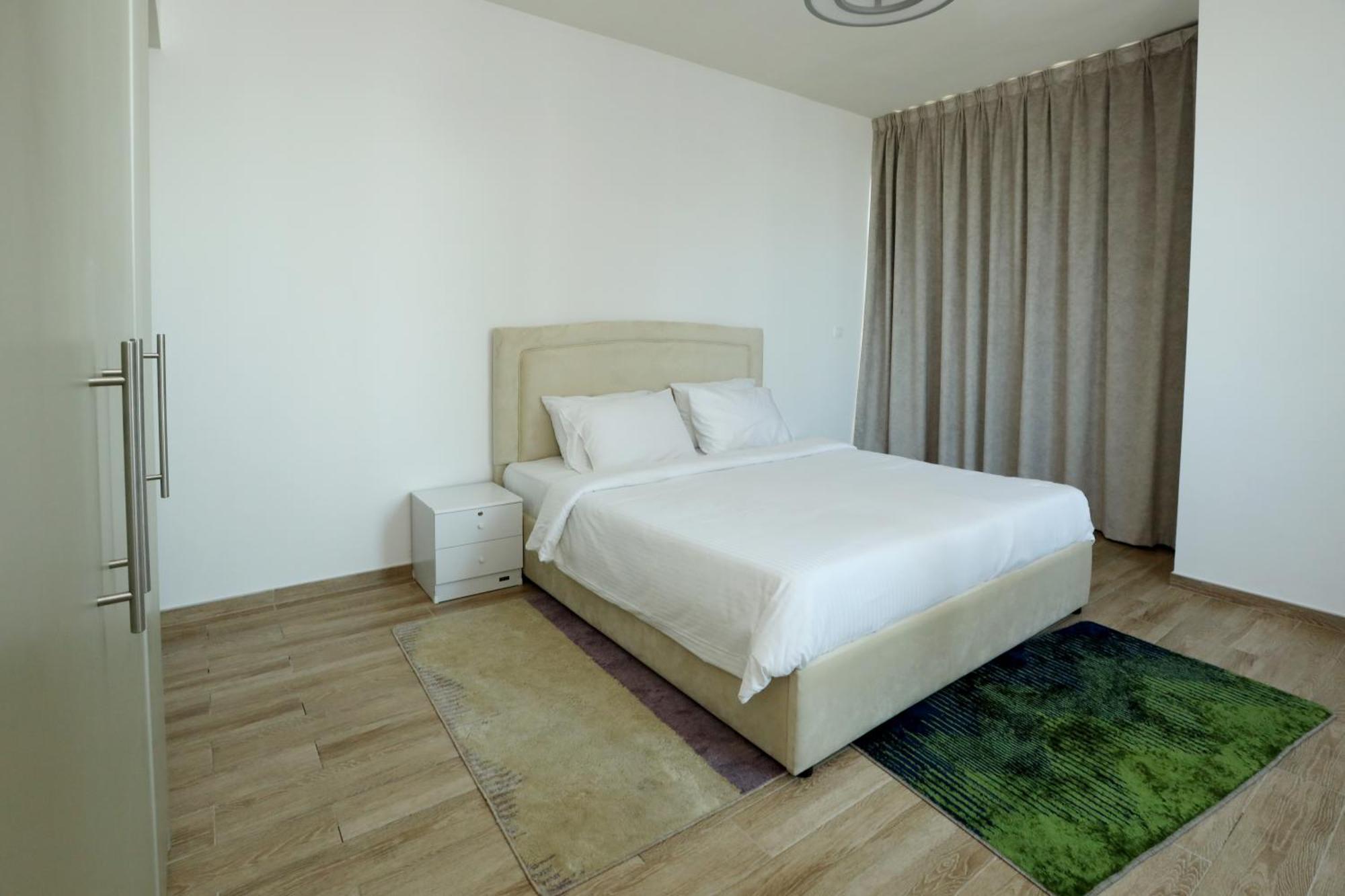 Brown Stone - Canal & Burj Khalifa Five Star * Dubai