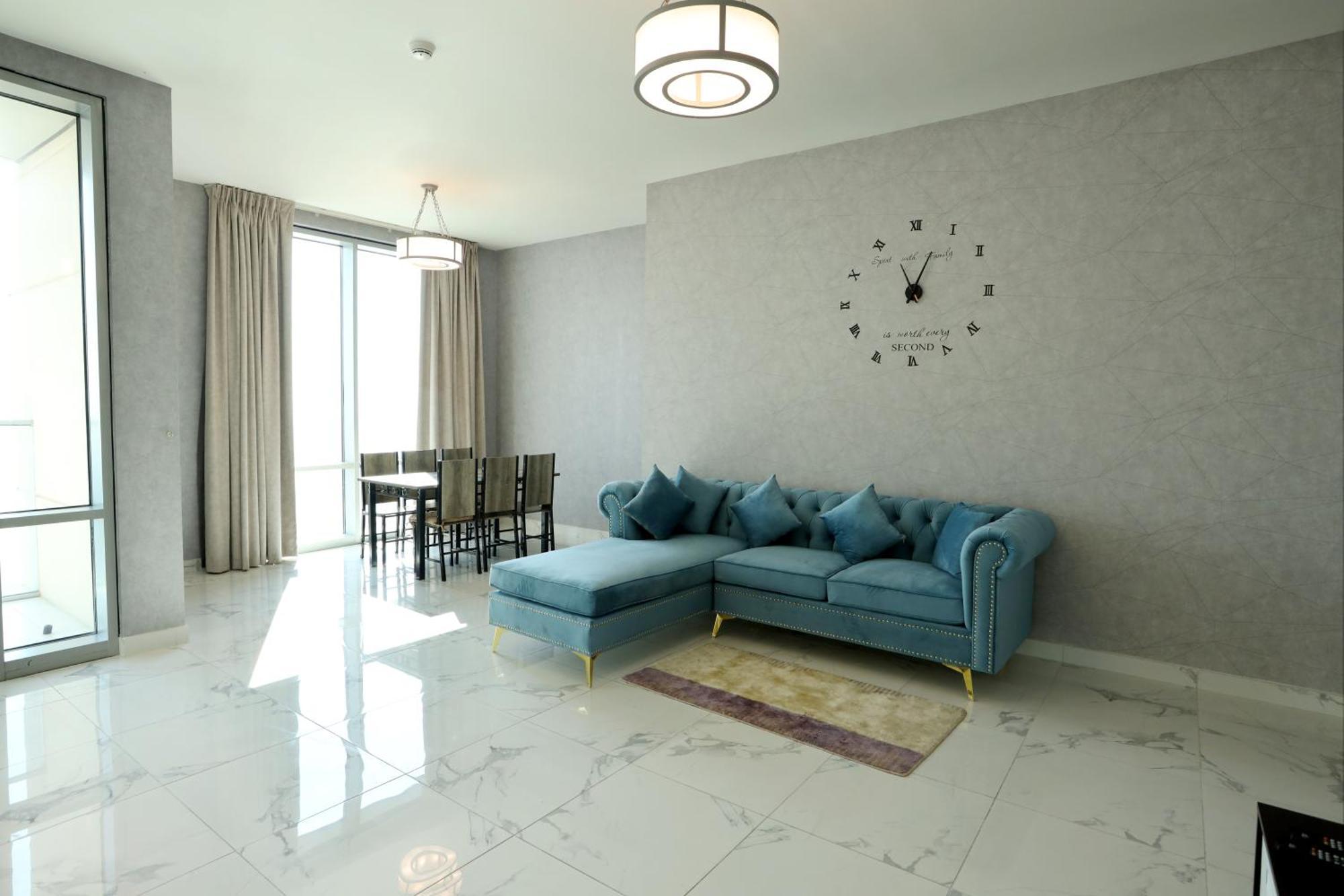 Brown Stone - Canal & Burj Khalifa Five Star Apartment