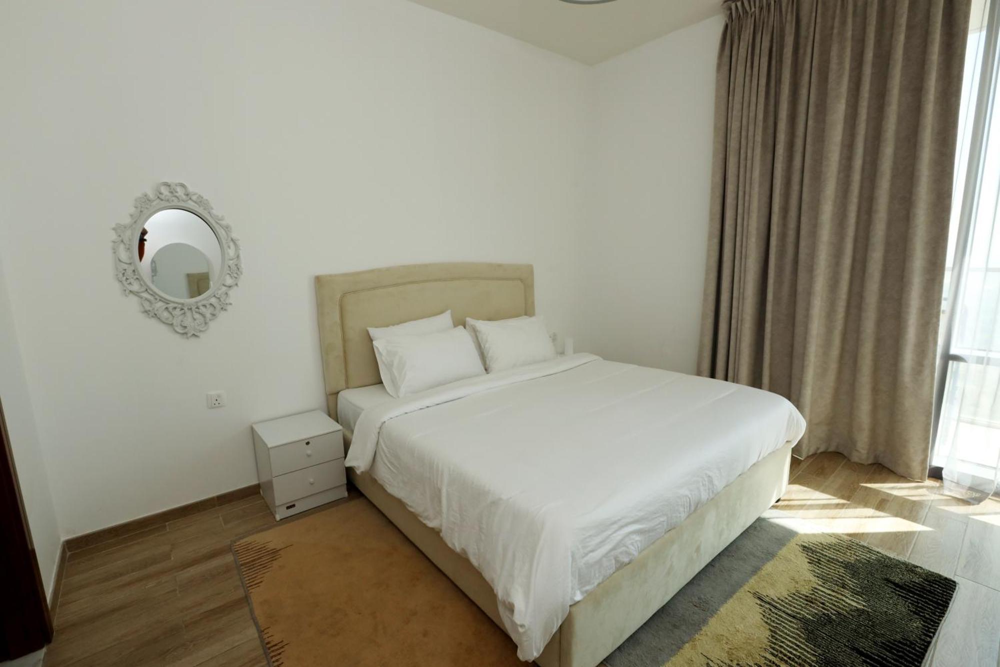 Apartment Brown Stone - Canal & Burj Khalifa Five Star Dubai