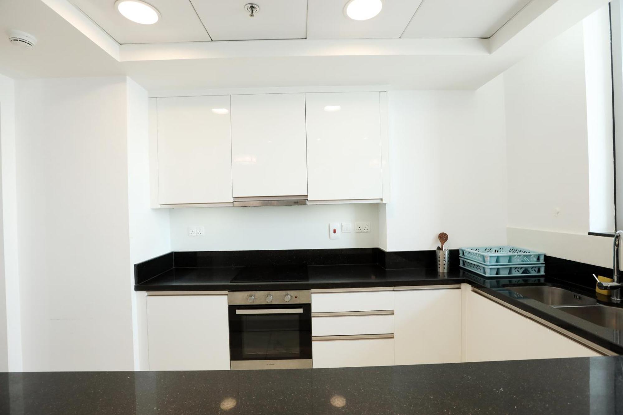 Brown Stone - Canal & Burj Khalifa Five Star