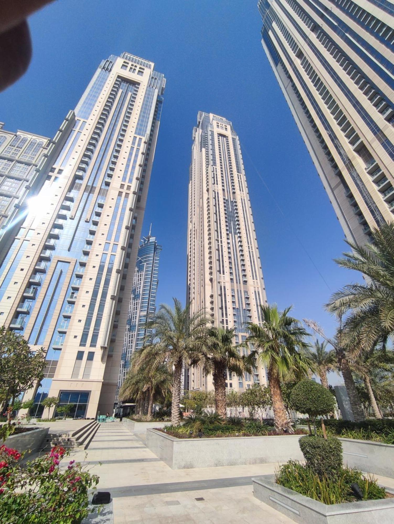 Brown Stone - Canal & Burj Khalifa Five Star * Dubai