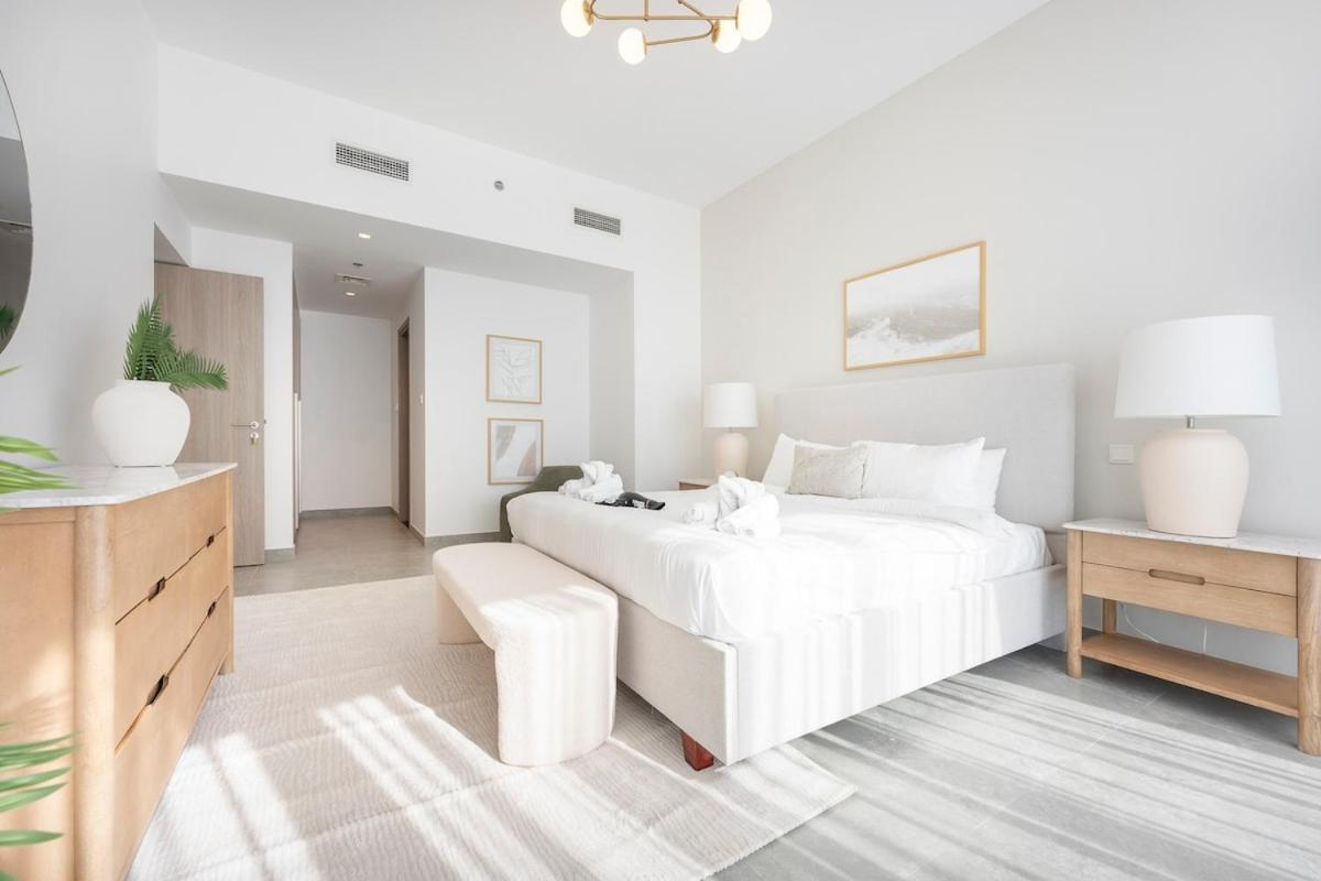 Apartment Stunning 1-bedroom With Sea View In Marina Dubai