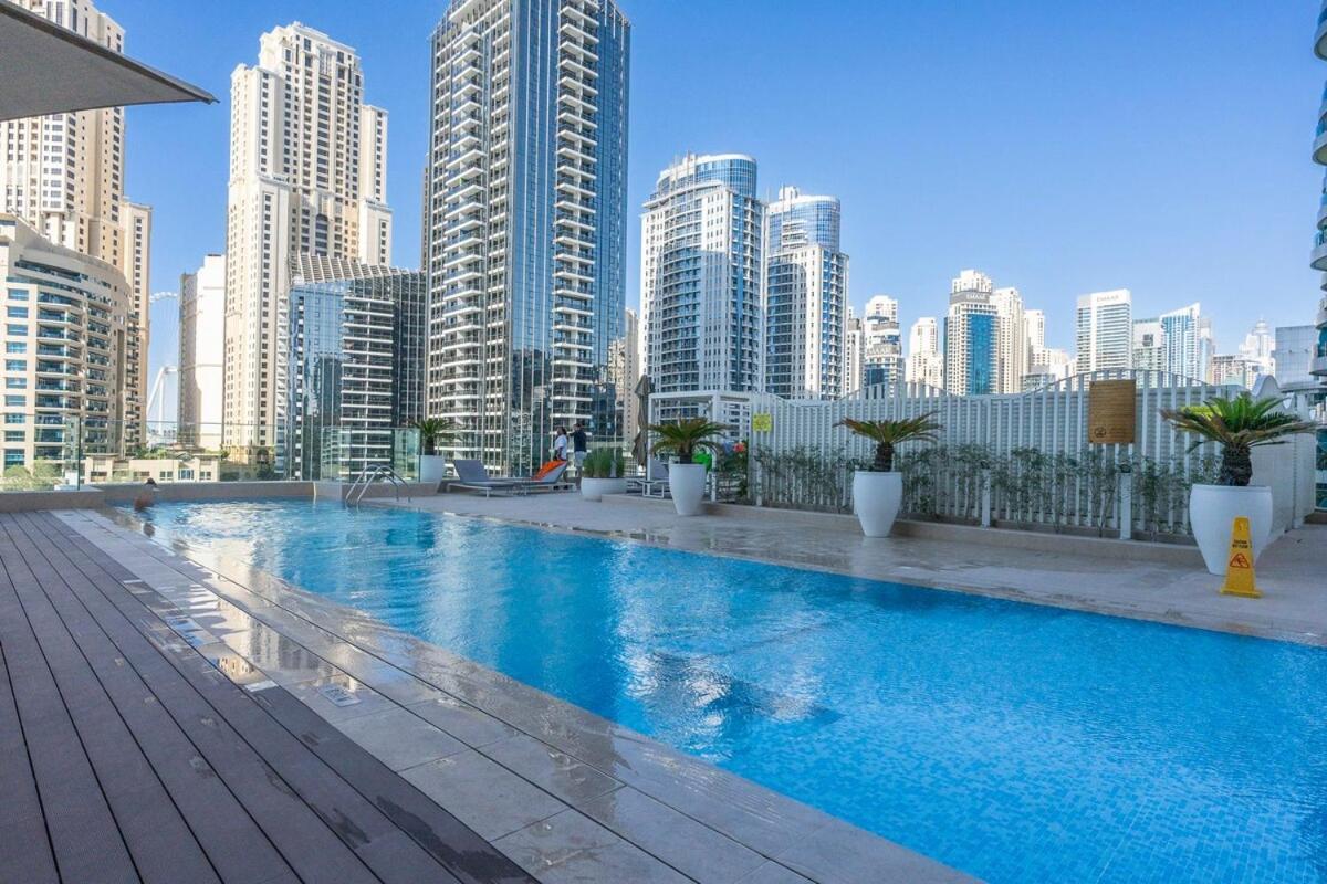 Stunning 1-bedroom With Sea View In Marina