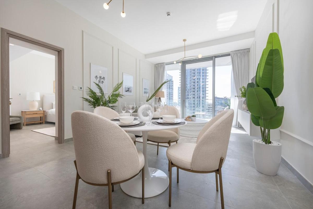 Stunning 1-bedroom With Sea View In Marina Apartment