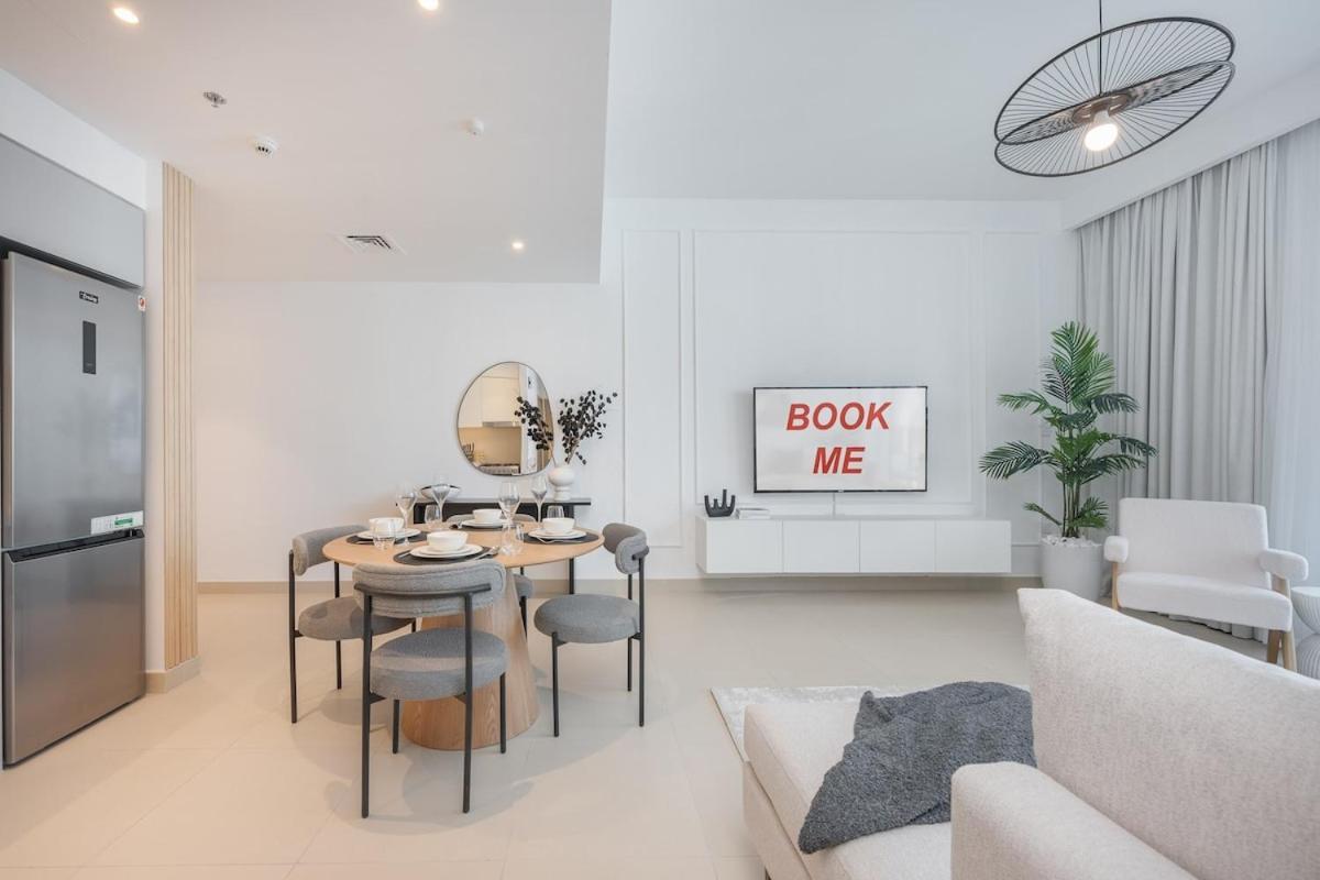Captivating 1br In Creek Harbour *