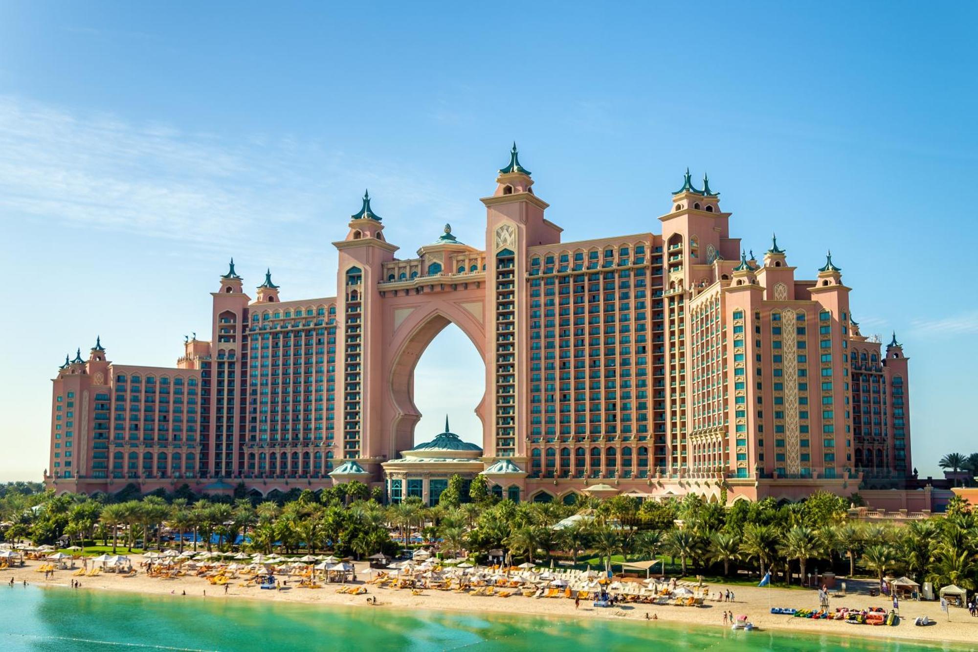 Lux Escape, Burj Crown Opera View, Near Mall * Dubai