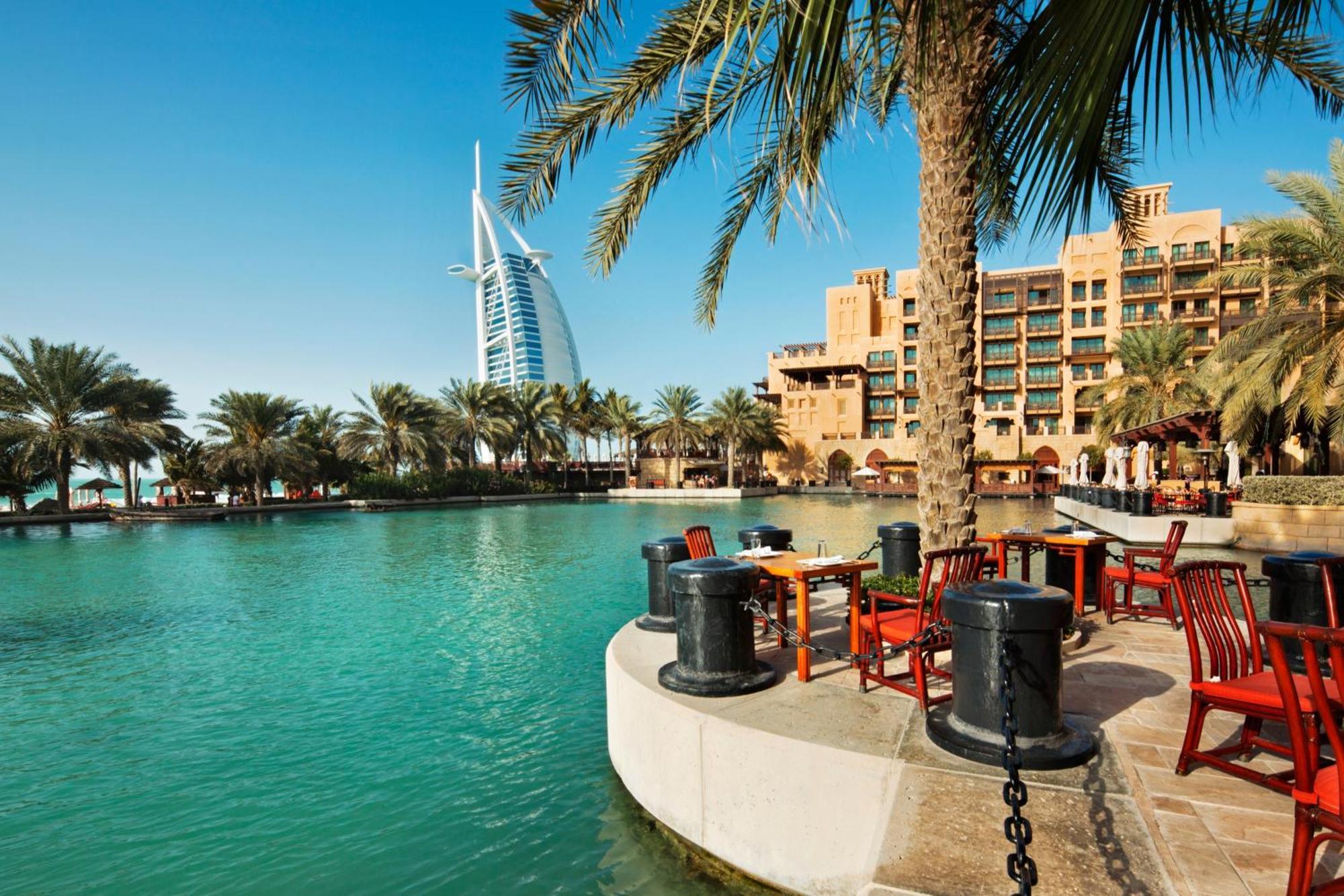 Apartment Lux Escape, Burj Crown Opera View, Near Mall Dubai