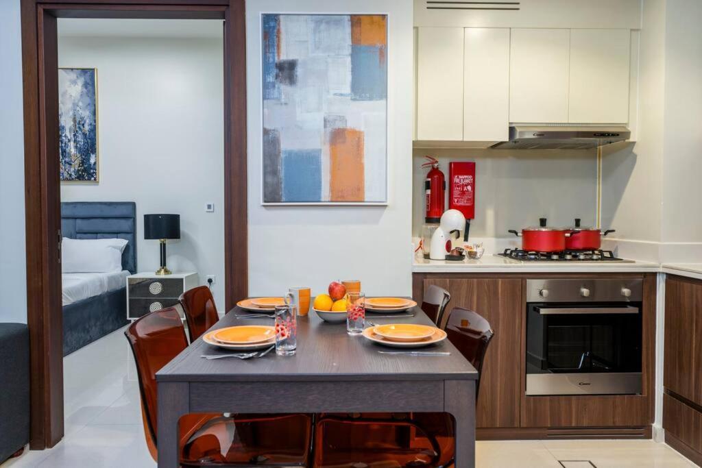 Apartment First Class 2br Luxury Urban Escape *