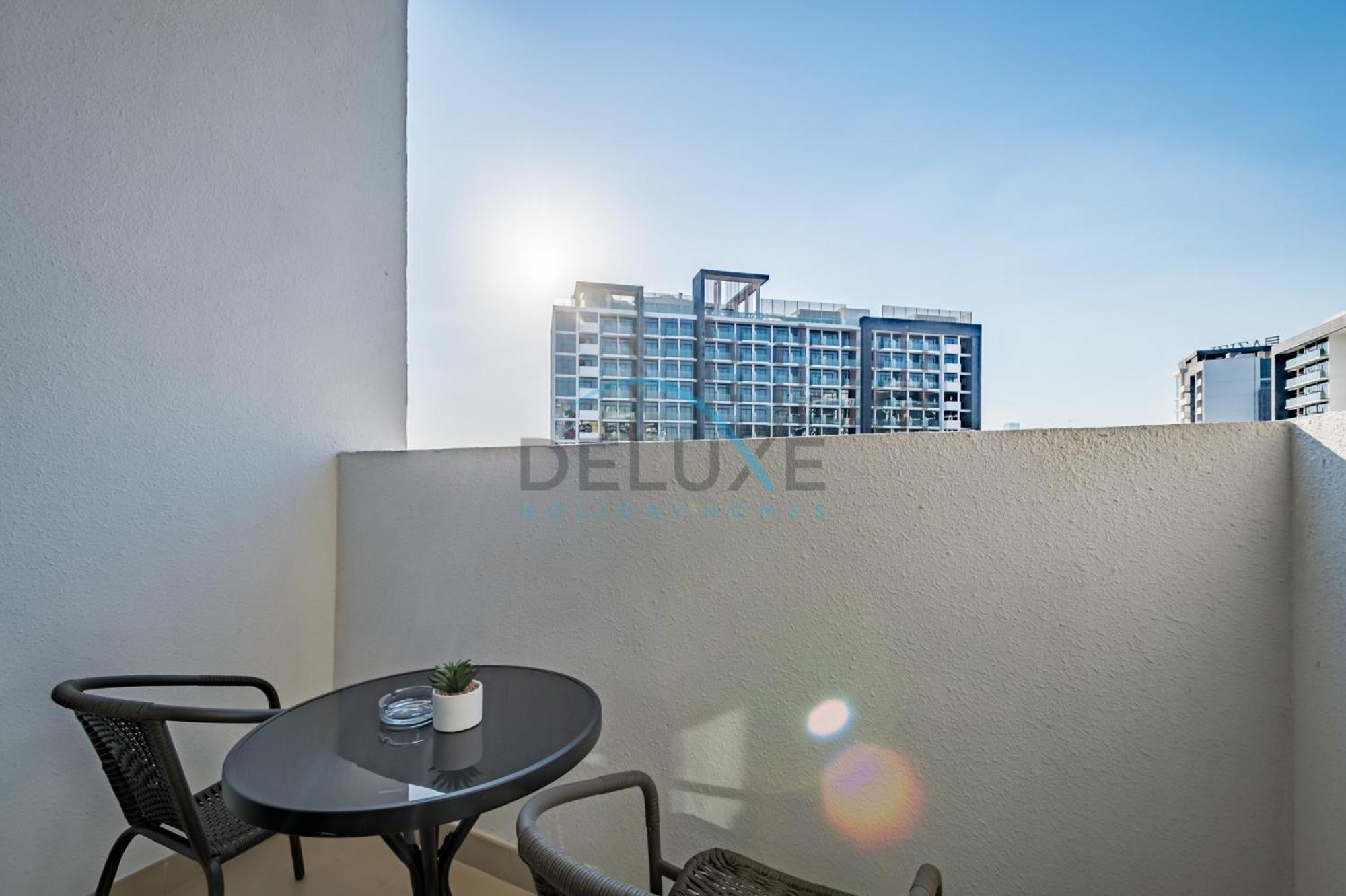 Calming At Azizi Riviera 4, Al Merkadh By Deluxe Homes *