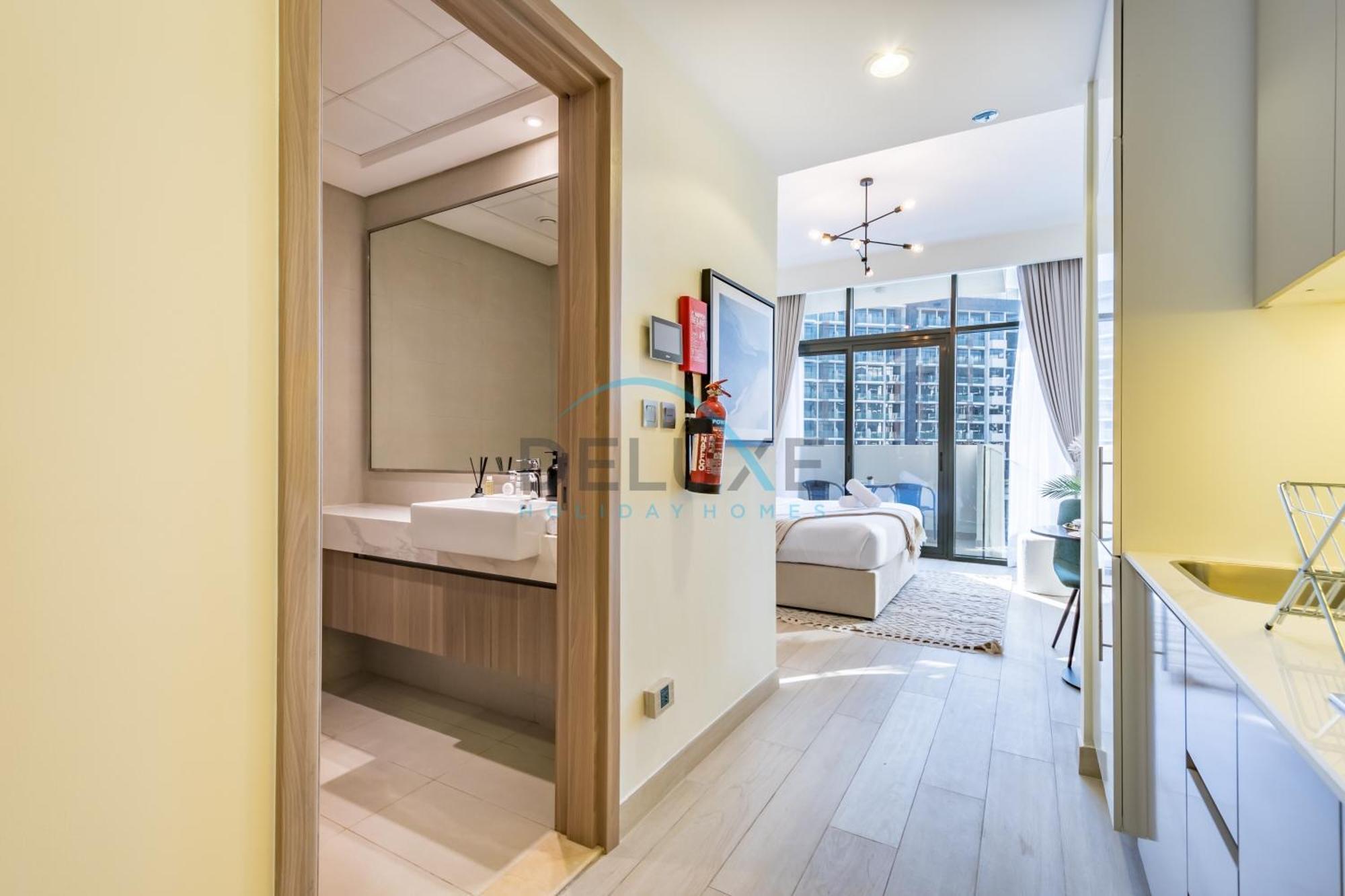 Calming At Azizi Riviera 4, Al Merkadh By Deluxe Homes *