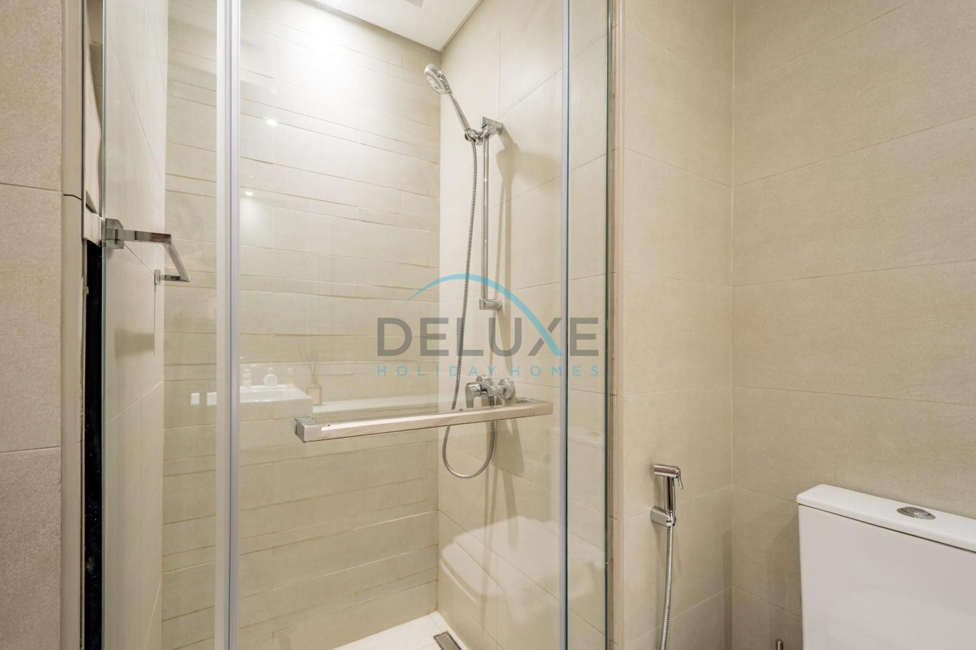 Apartment Calming At Azizi Riviera 4, Al Merkadh By Deluxe Homes Dubai