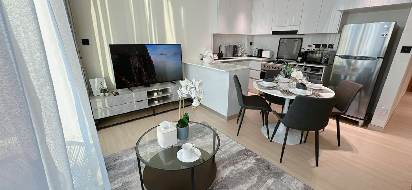 Apartment Modern 1br In Jvc With Pool & Gym *