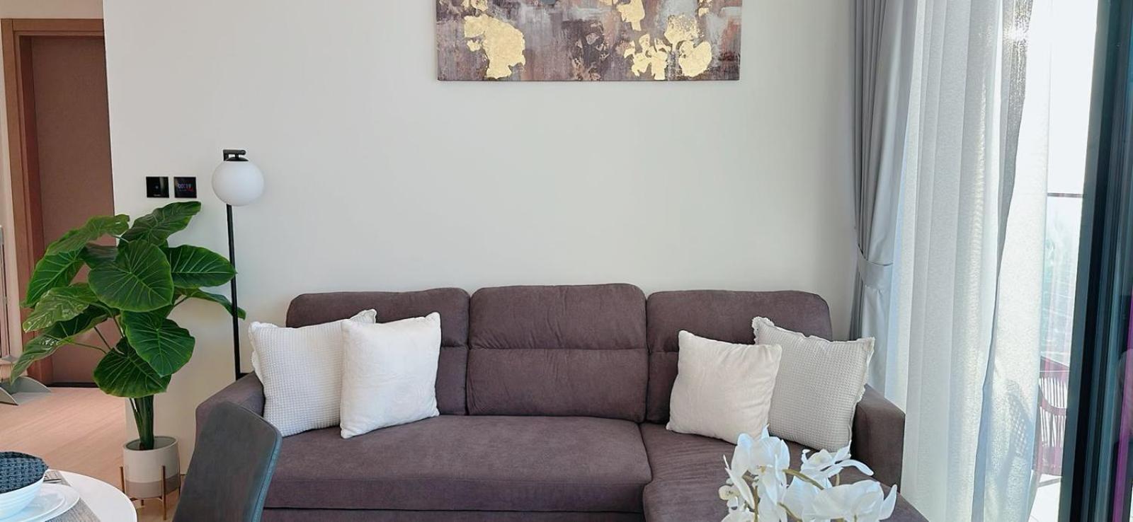 Apartment Modern 1br In Jvc With Pool & Gym *