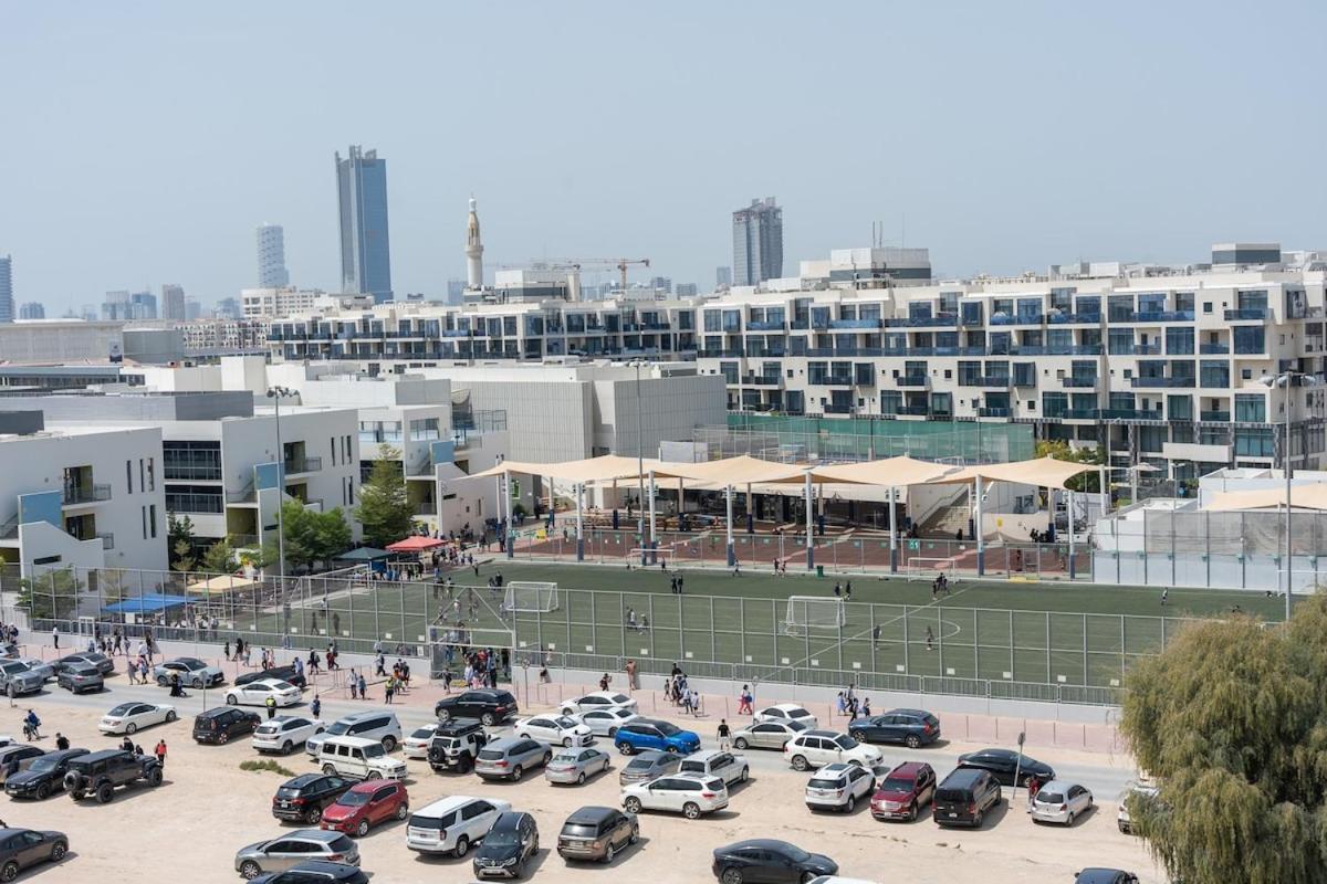 Apartment Chic & Cozy At Laya Heights Dubai