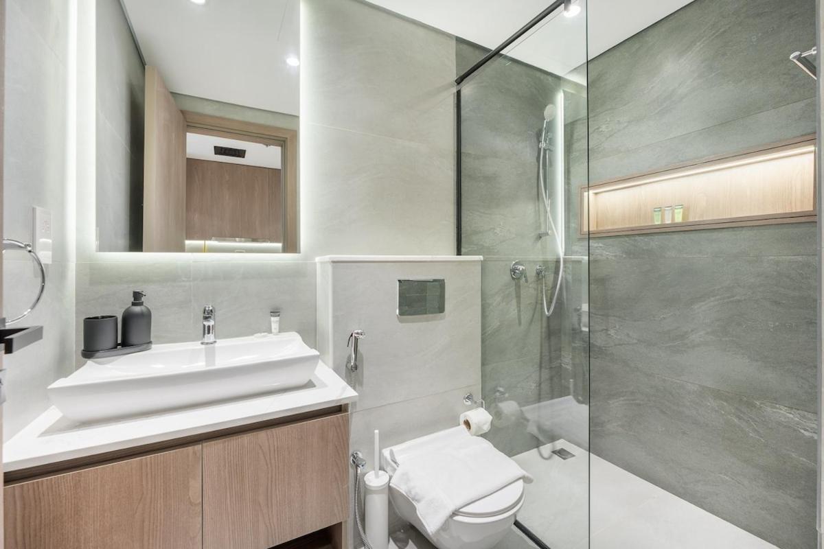 Chic & Cozy At Laya Heights * Dubai