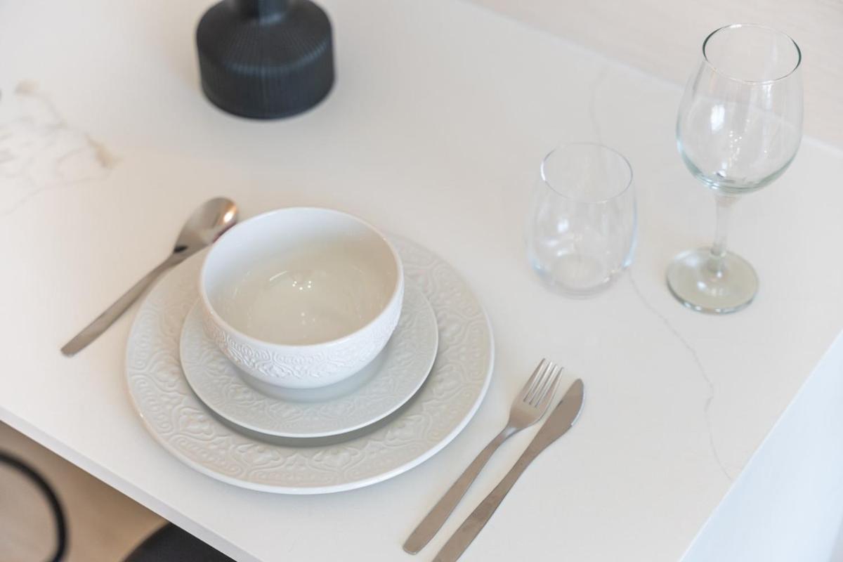 Chic & Cozy At Laya Heights Apartment *