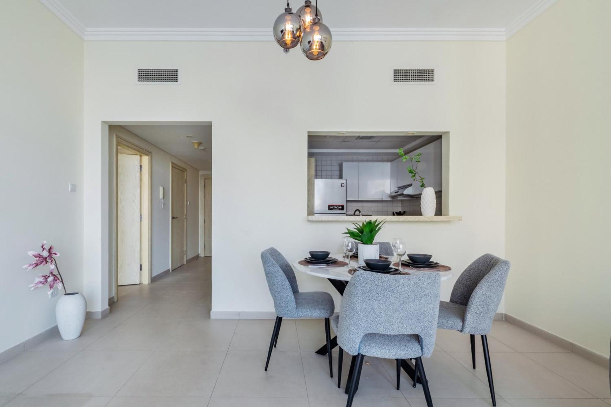 Classic Retreat In Jbr With Private Access Dubai
