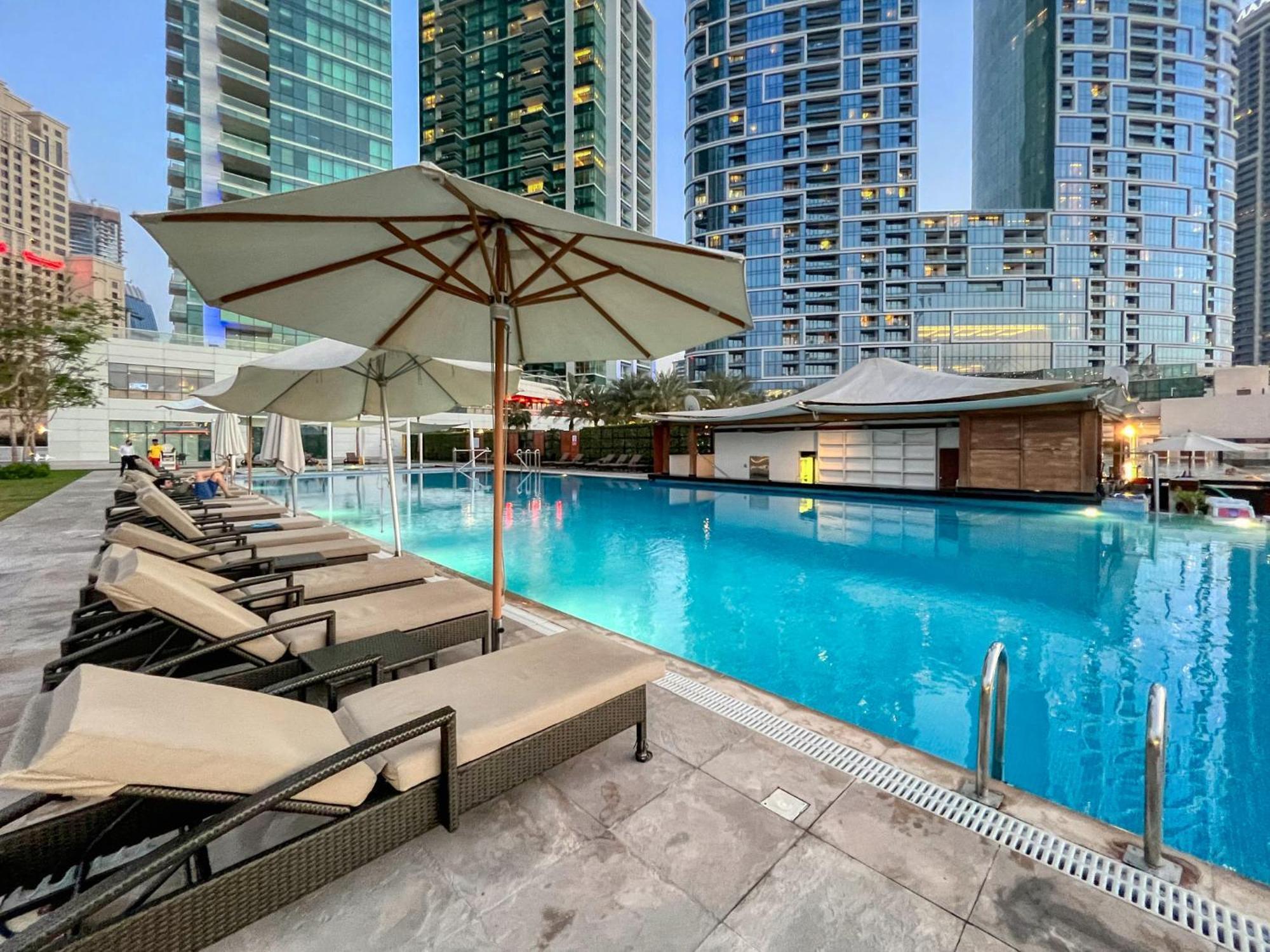 Classic Retreat In Jbr With Private Access * Dubai
