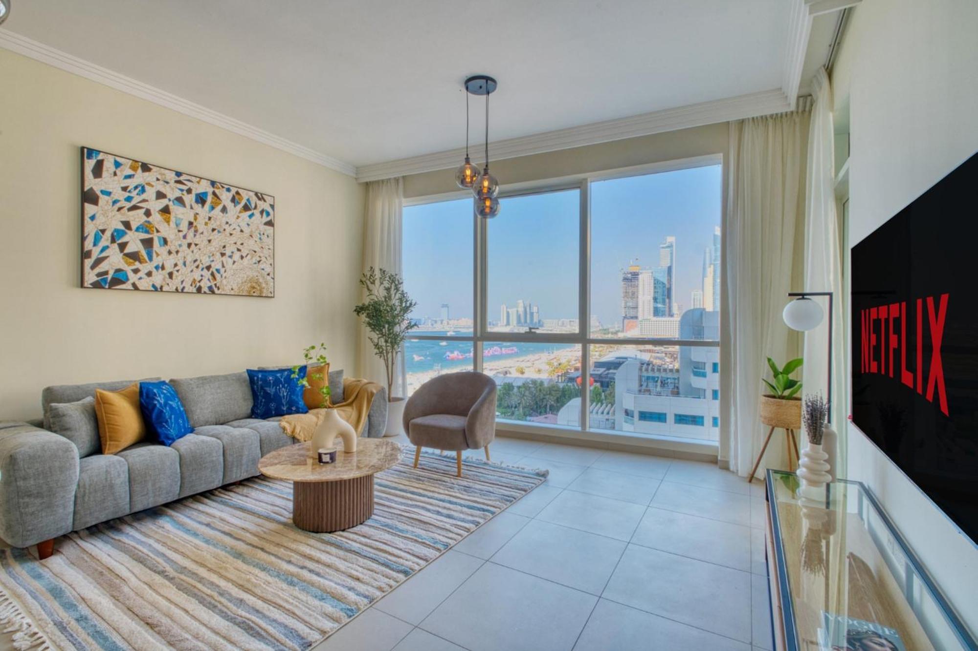 Classic Retreat In Jbr With Private Access