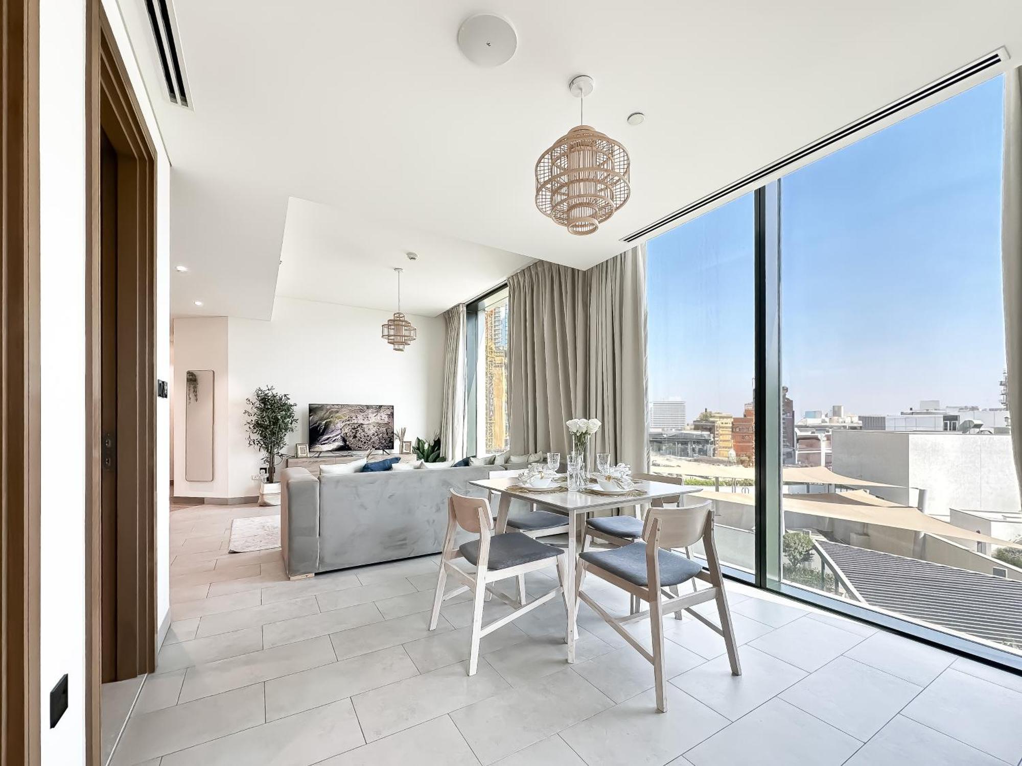 Trophy - Alfresco 2bdr Apartment *
