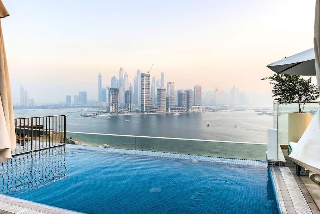 Apartment Modern In Seven Palm Dubai