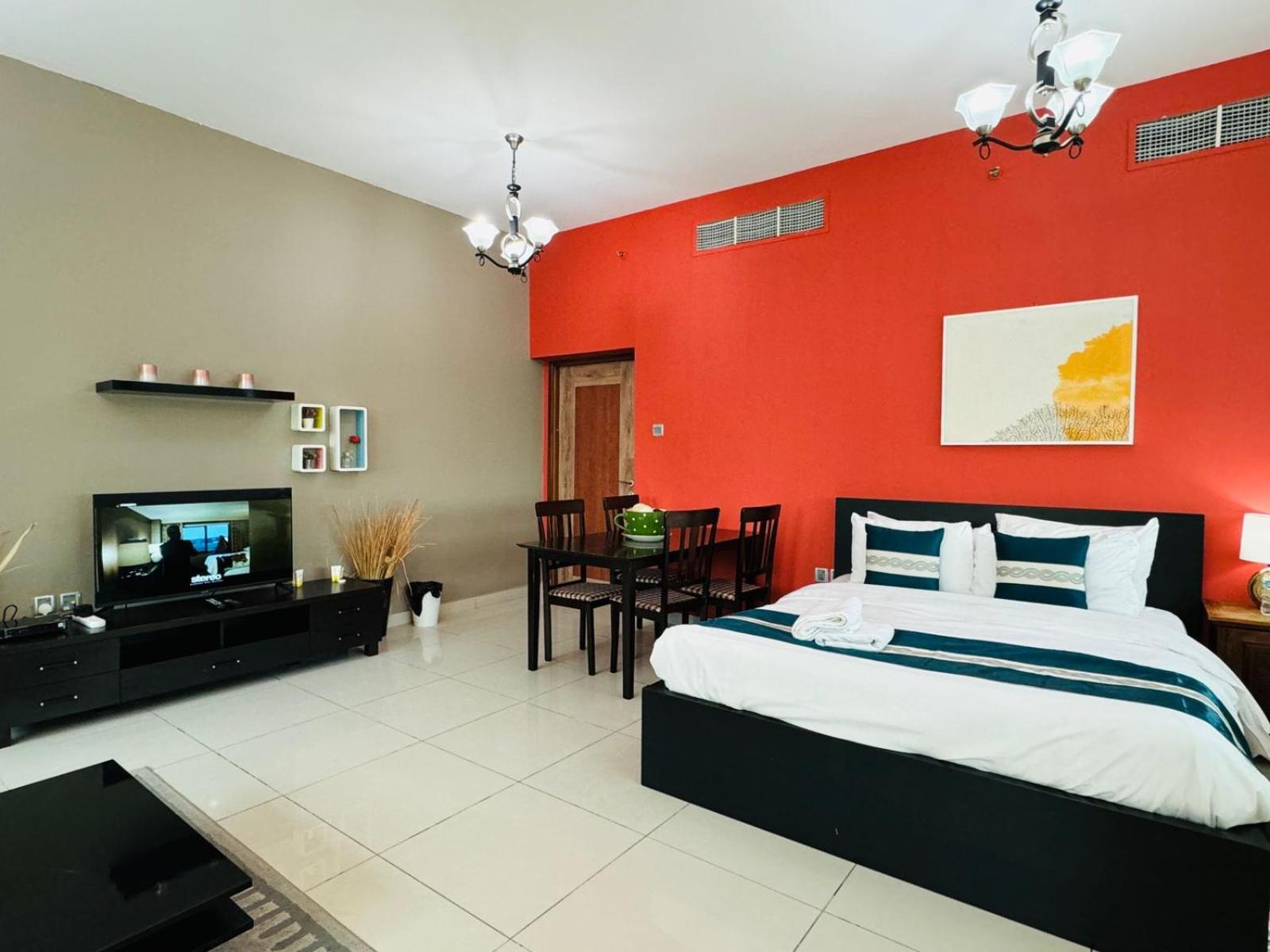Private In 3 Bedroom Skynest Homes Marina Pinnacle Guest house *