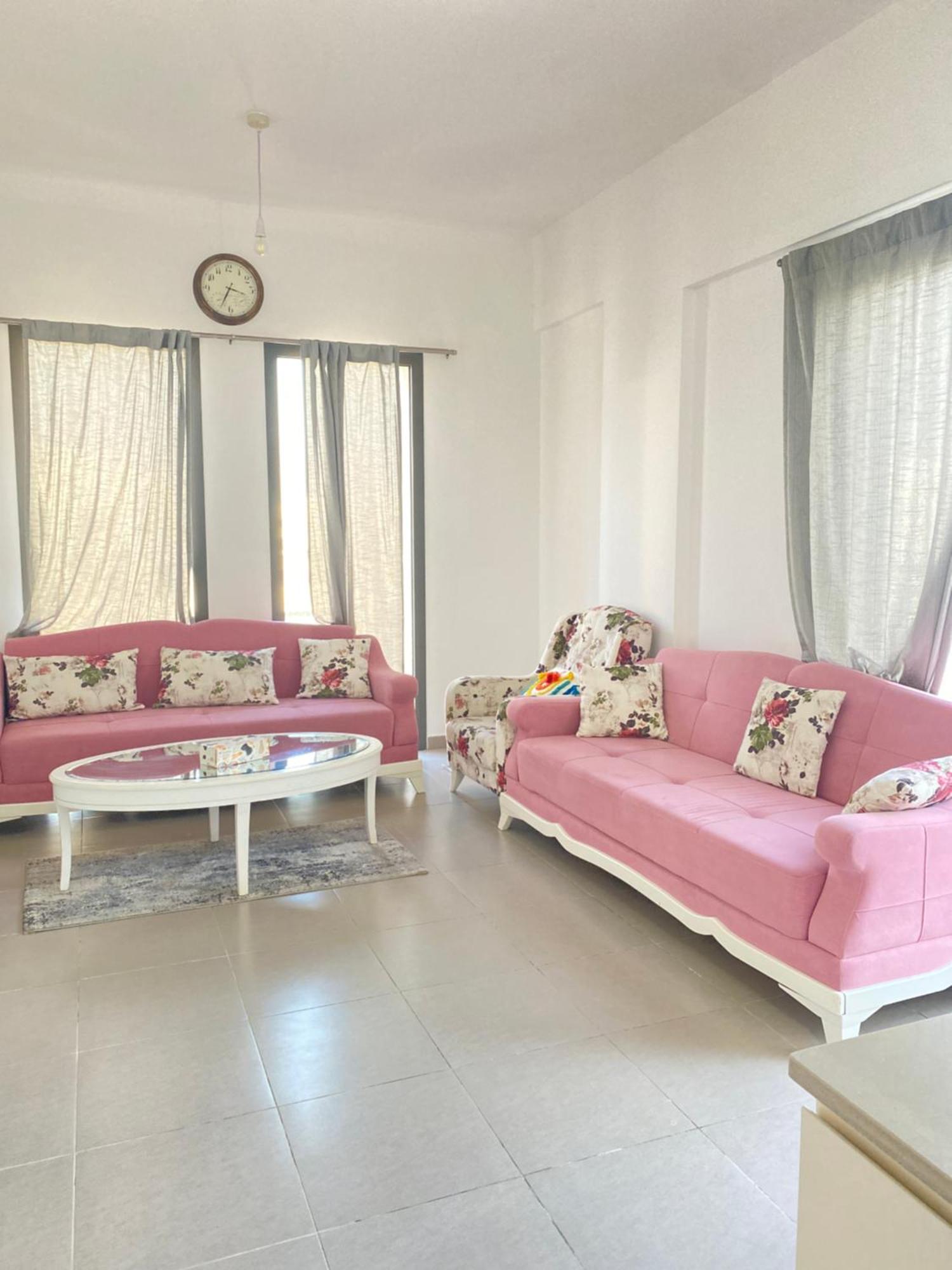 Apartment Lovely Calm 3br Easy Accessibility To With Huge Balcony And Pool View Town Square Dubai