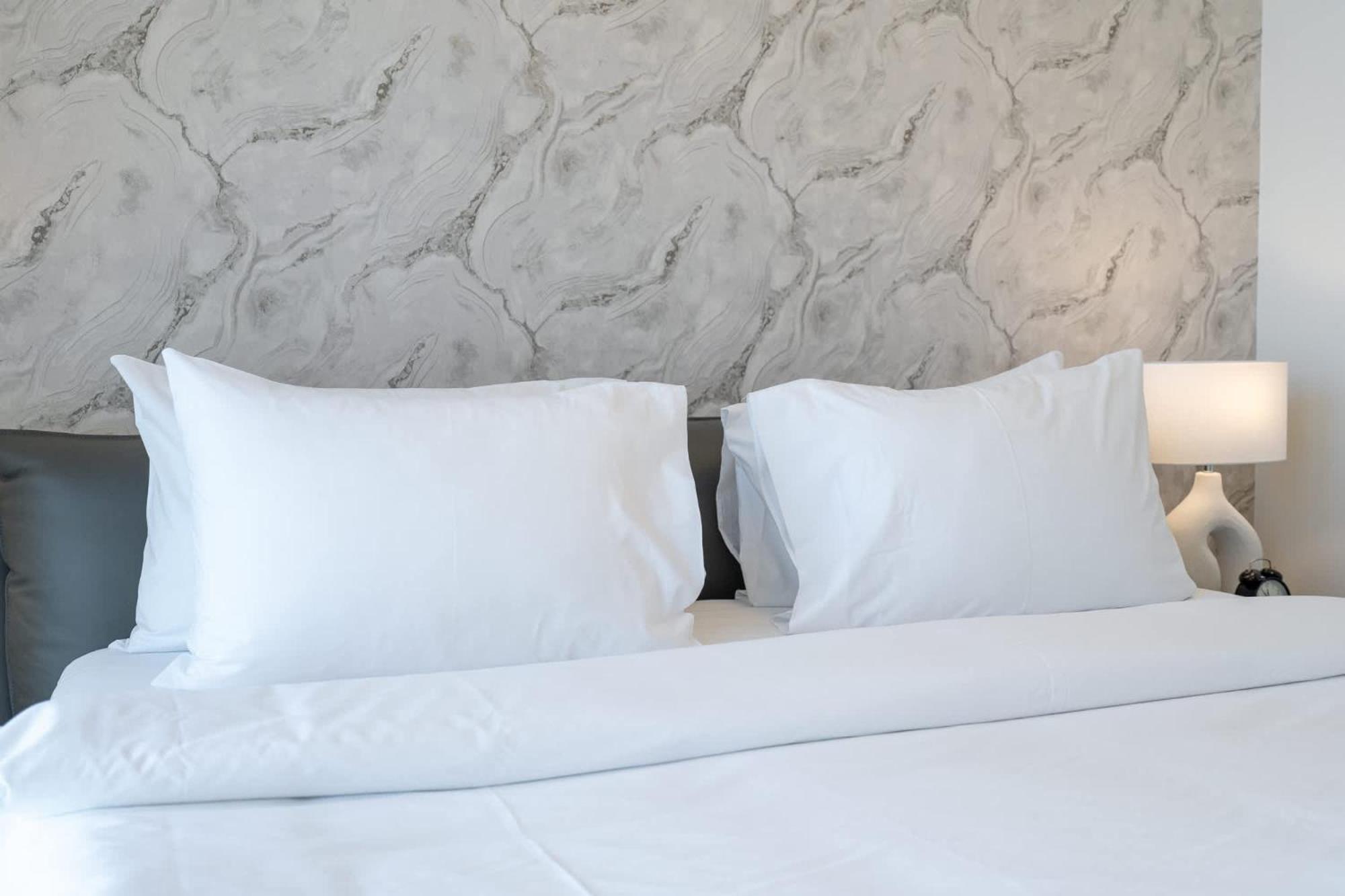 Modern Comfort And Stylish 1-bedroom In Downtown That Sleeps 2 Dubai