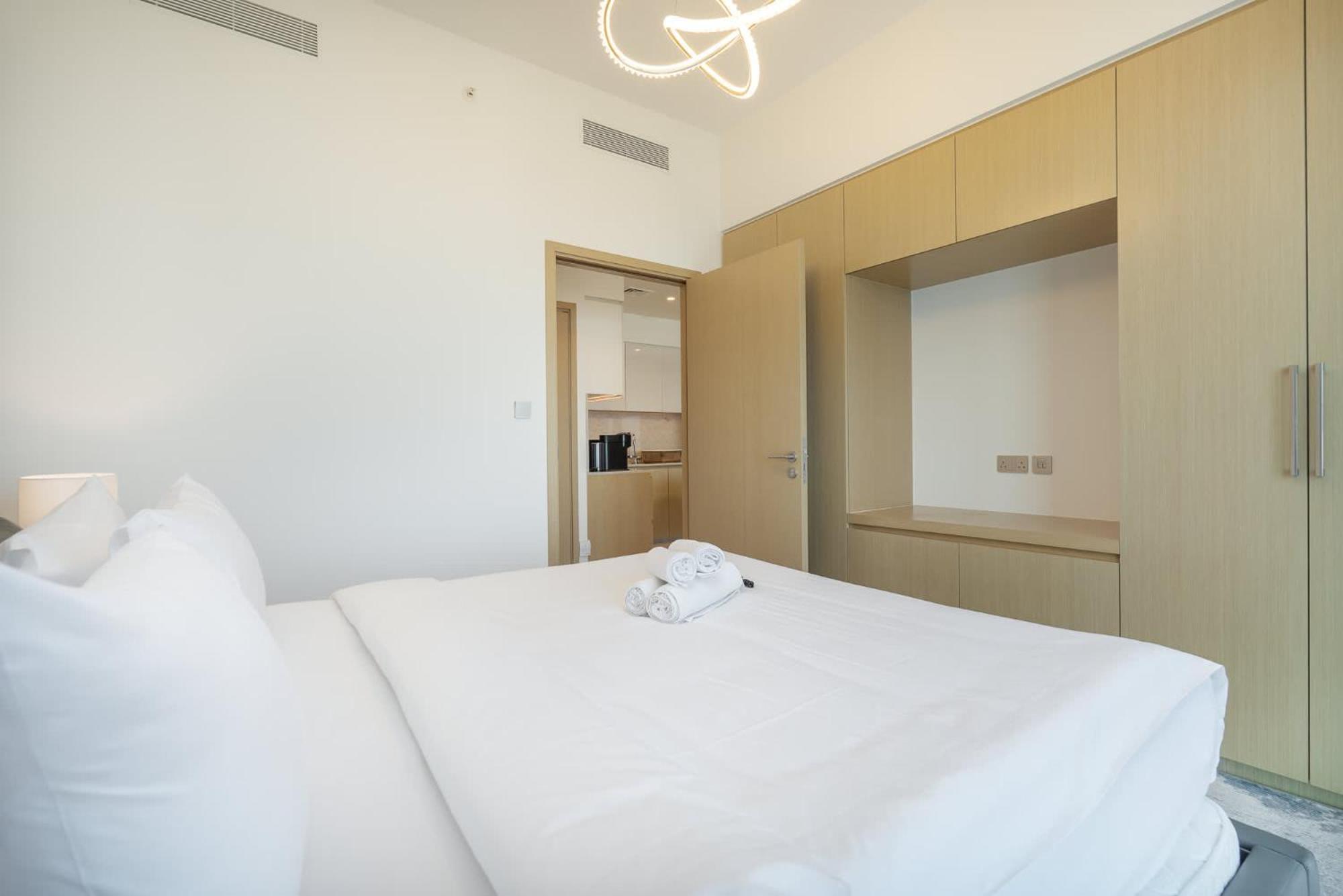 Modern Comfort And Stylish 1-bedroom In Downtown That Sleeps 2 * Dubai