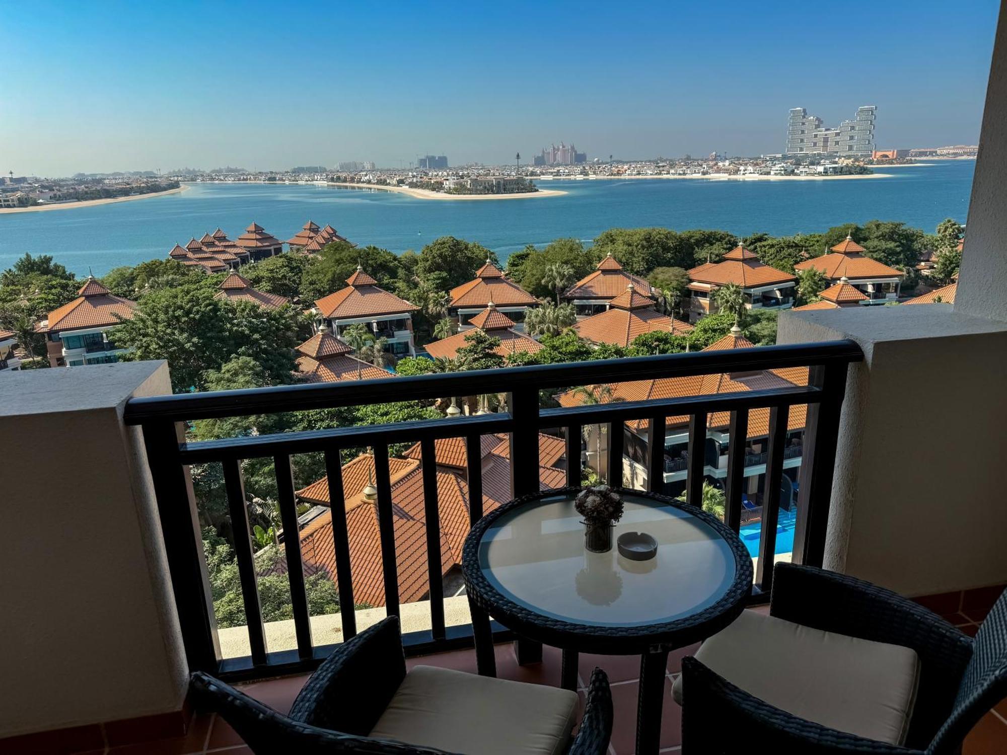Apartment Elegant 1br Full Palm View At 5 Star *