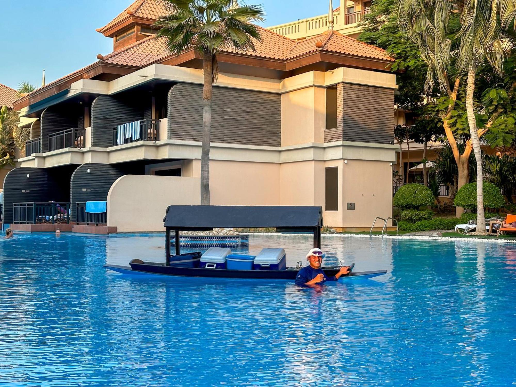 Elegant 1br Full Palm View At 5 Star Apartment Dubai