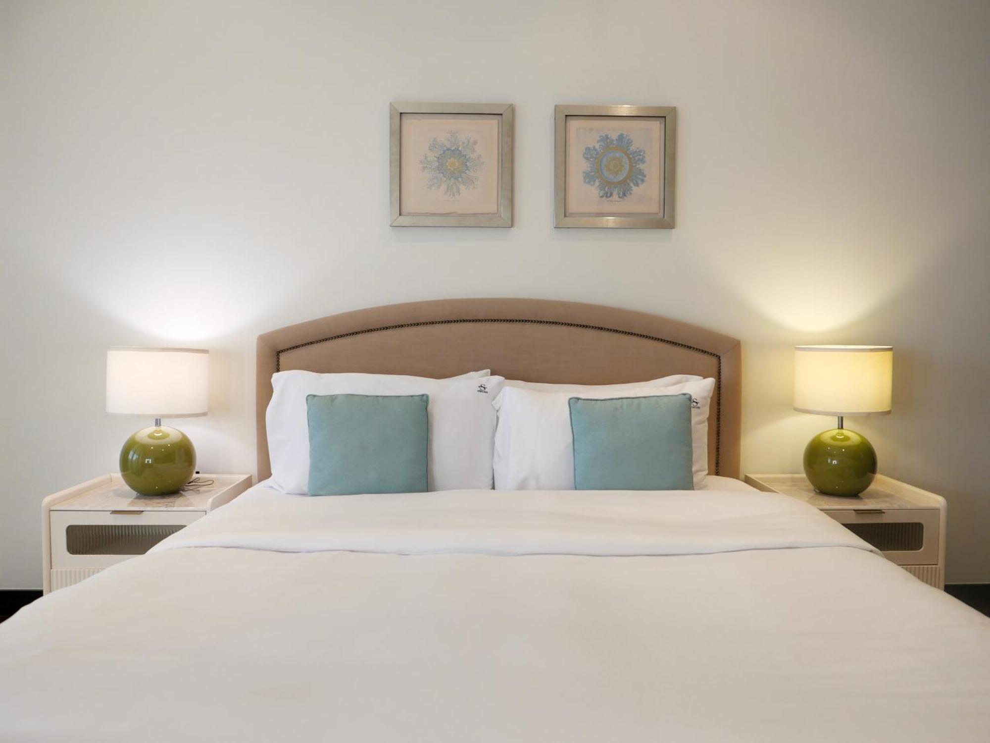 Elegant 1br Full Palm View At 5 Star *