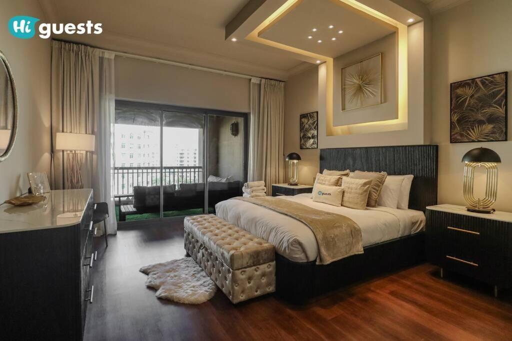 Apartment Higuests - Luxurious 2br Haven In Iconic Palm Jumeirah *