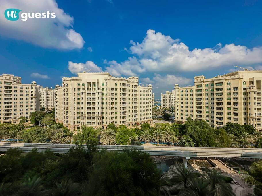 Apartment Higuests - Luxurious 2br Haven In Iconic Palm Jumeirah Dubai
