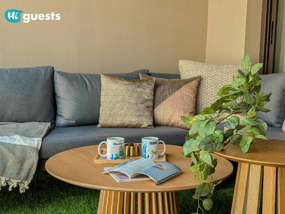 Higuests - Luxurious 2br Haven In Iconic Palm Jumeirah *