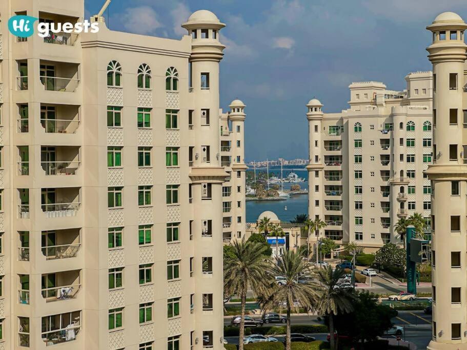 Higuests - Luxurious 2br Haven In Iconic Palm Jumeirah Apartment *