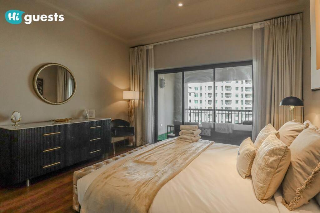 Apartment Higuests - Luxurious 2br Haven In Iconic Palm Jumeirah *