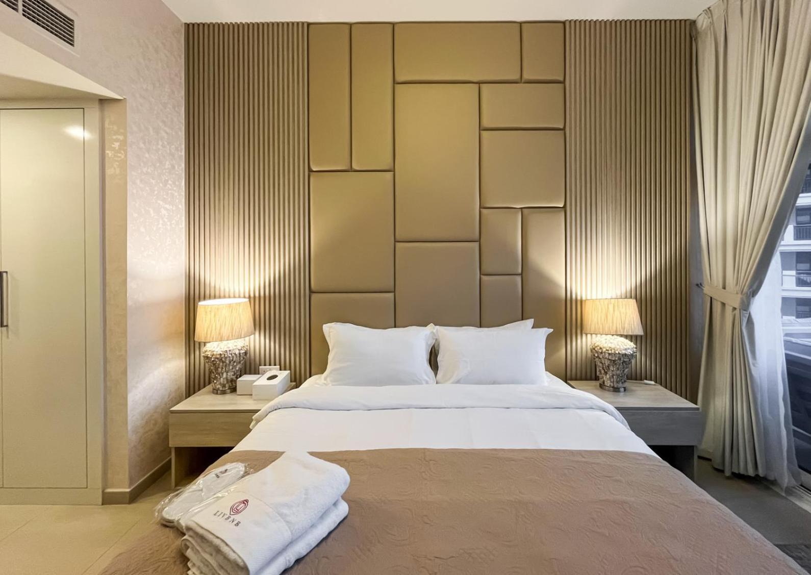 Livbnb-premium 1b With Burjalarab Views In Mina Dubai