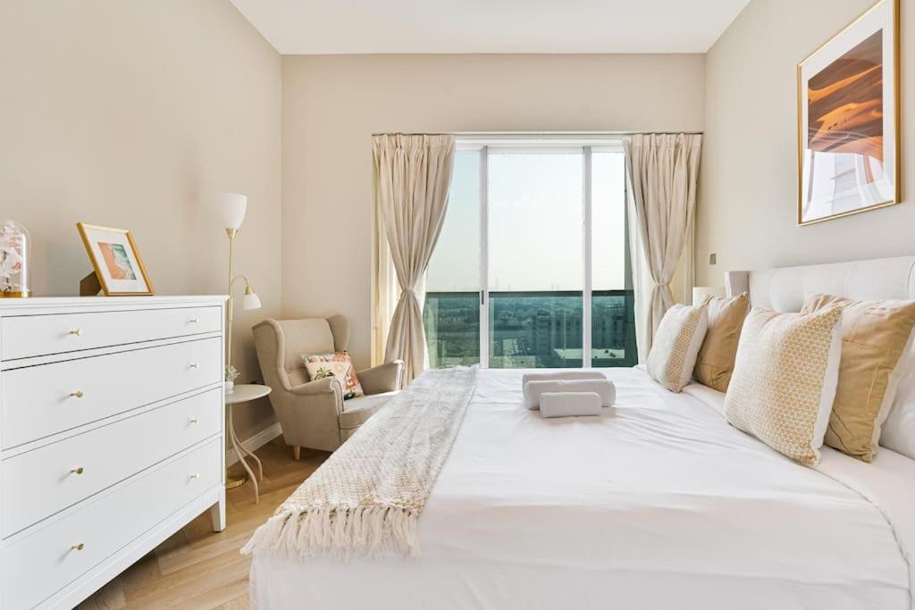 Urban Oasis 1br In Armada With Cityscape Views *